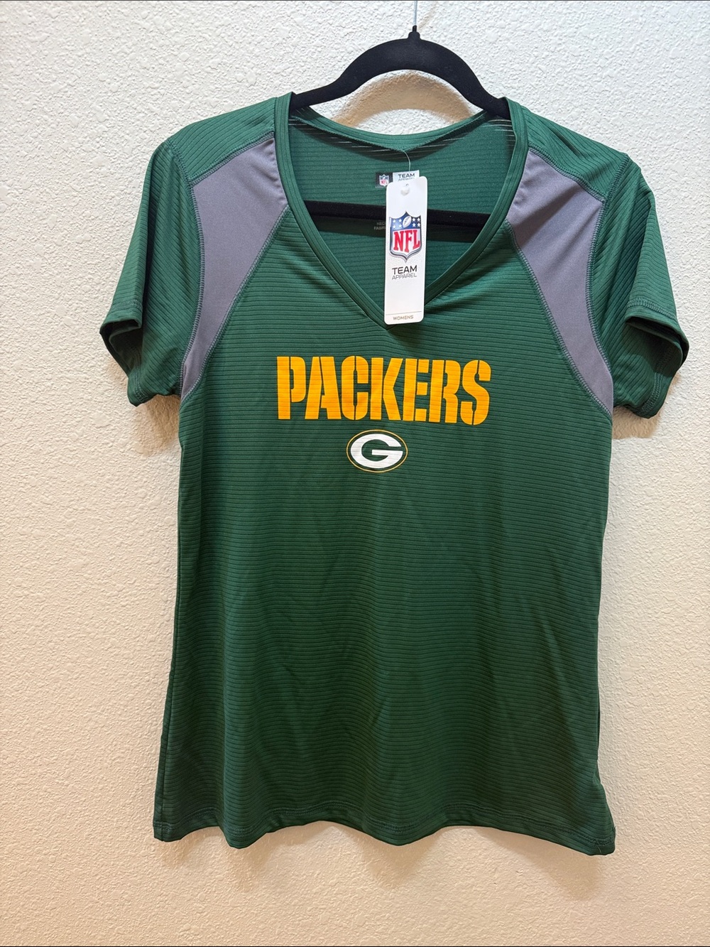 Packers Team Apparel top NWT size M